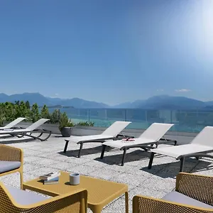hotel-riviera-desenzano-del-garda.it-lombardy.com/